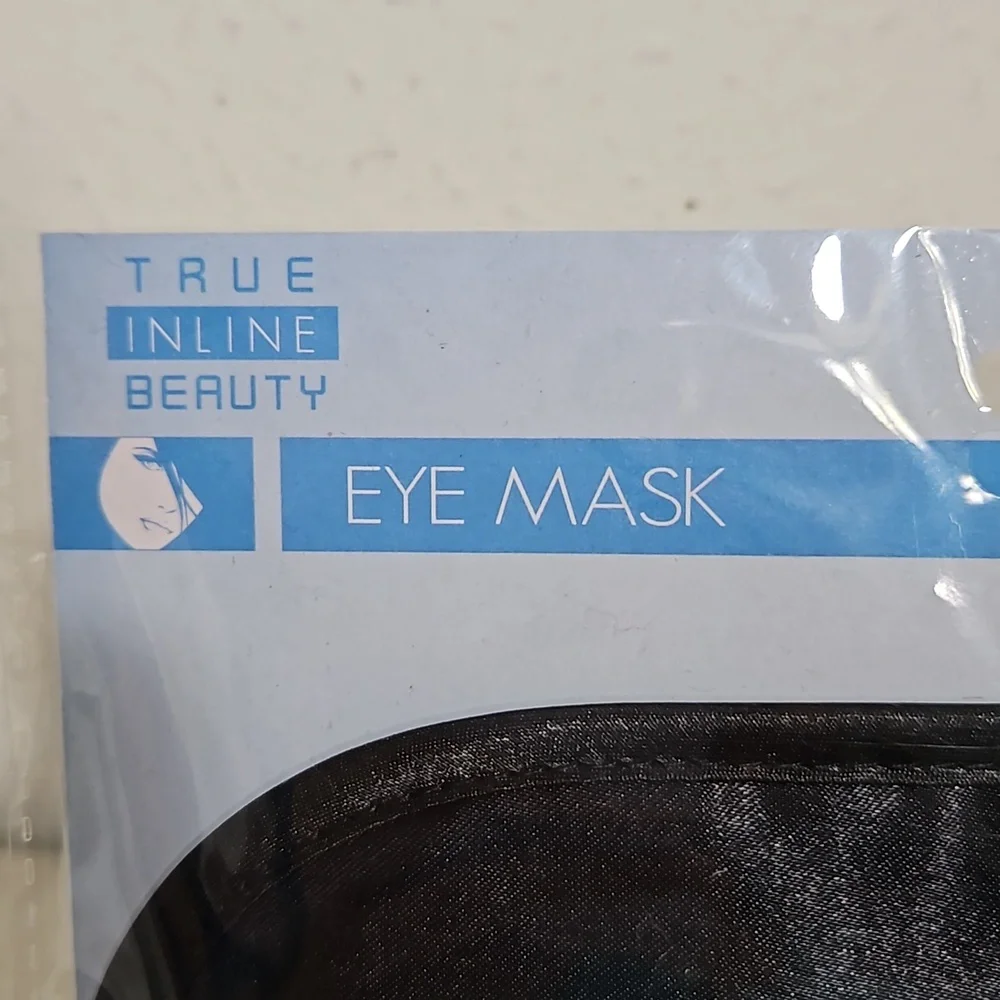NIP True Inline Beauty offline eye mask in black with white